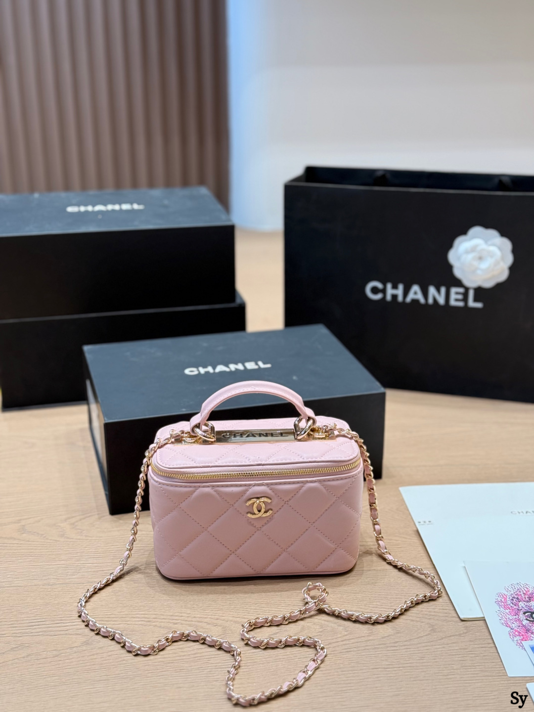 Chanel Long Vanity With Chain Bag - Image 2