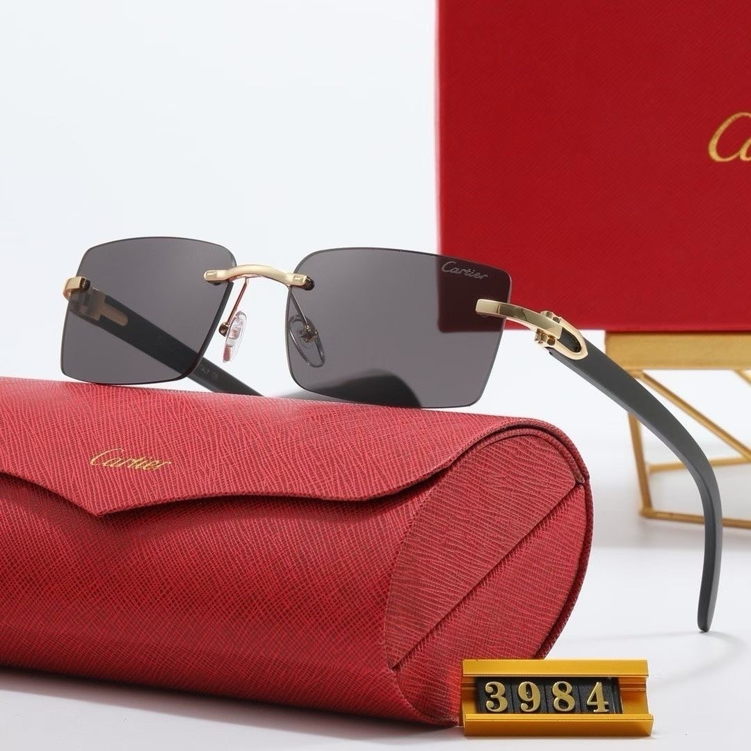 Cartier Fashionable Sunglasses - Image 2