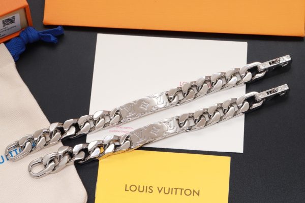 LV Monogram Chain Bracelet S00