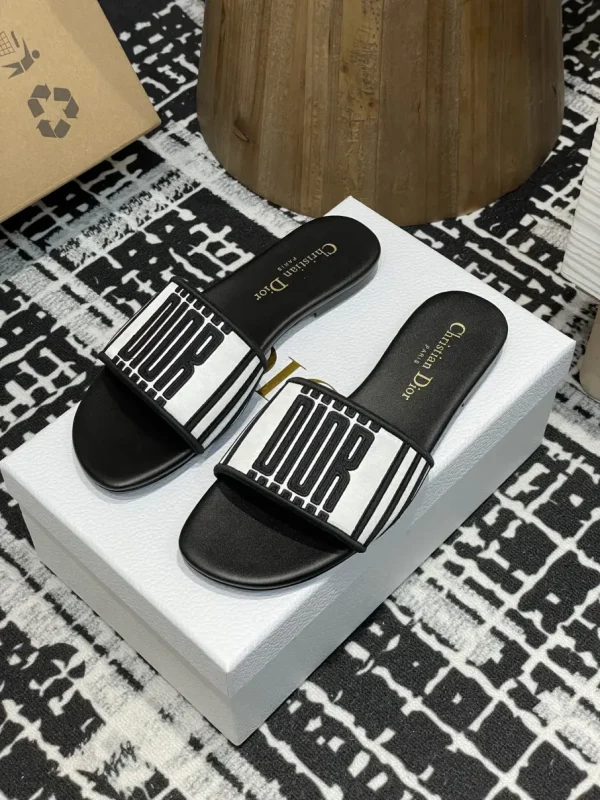 Dior Slipper Sandals 4