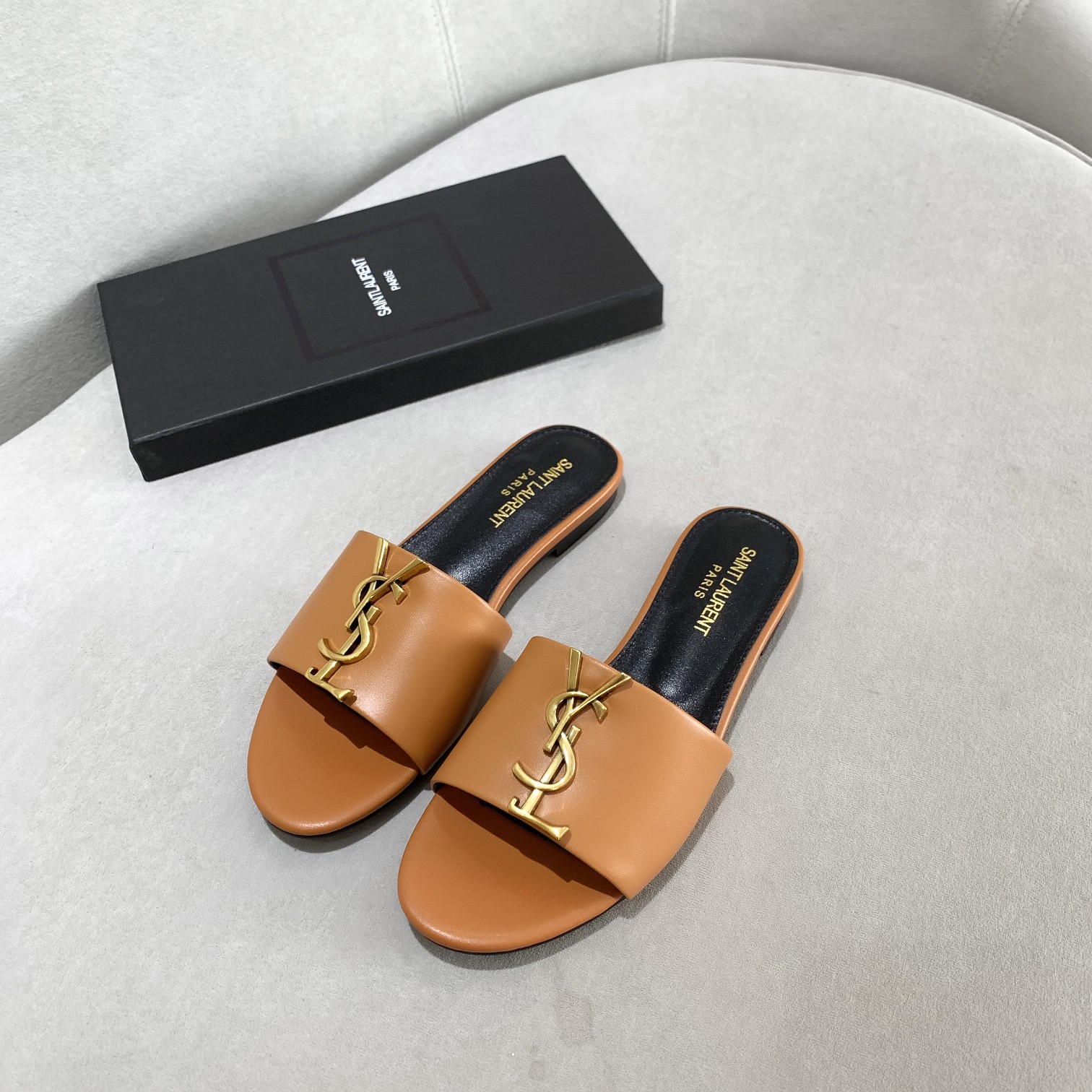 YSL Spring/Summer Sandals - Image 5