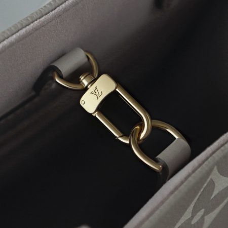 LV OnTheGo MM Bicolor Monogram Empreinte Bag - Top Quality - Image 16