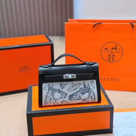 Hermès Amazone Kelly Bag - Image 4