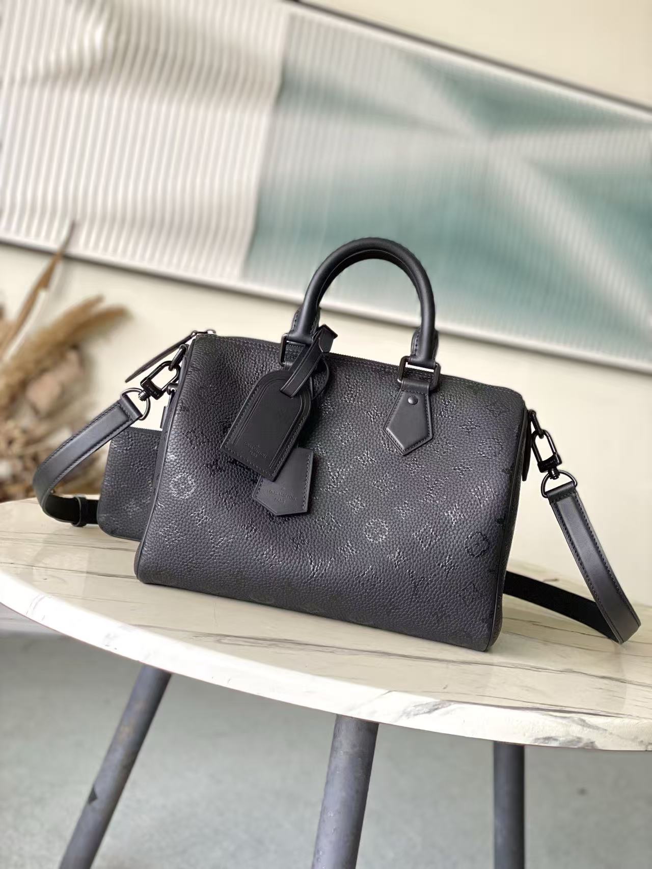 LV Speedy 30 Bandoulière P9 Bag - Image 1