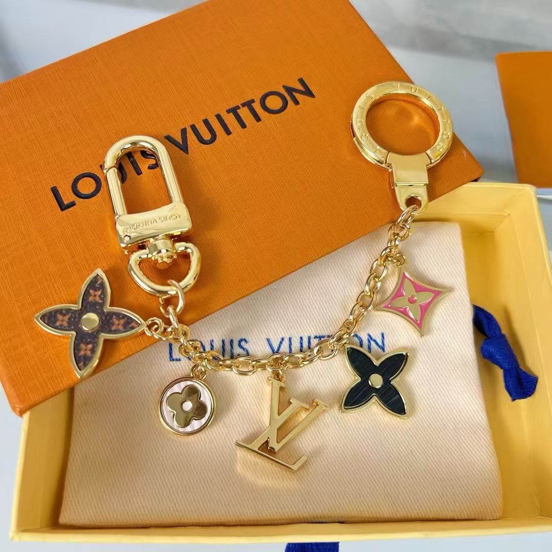 Lv Bagchain Keychain - Image 2