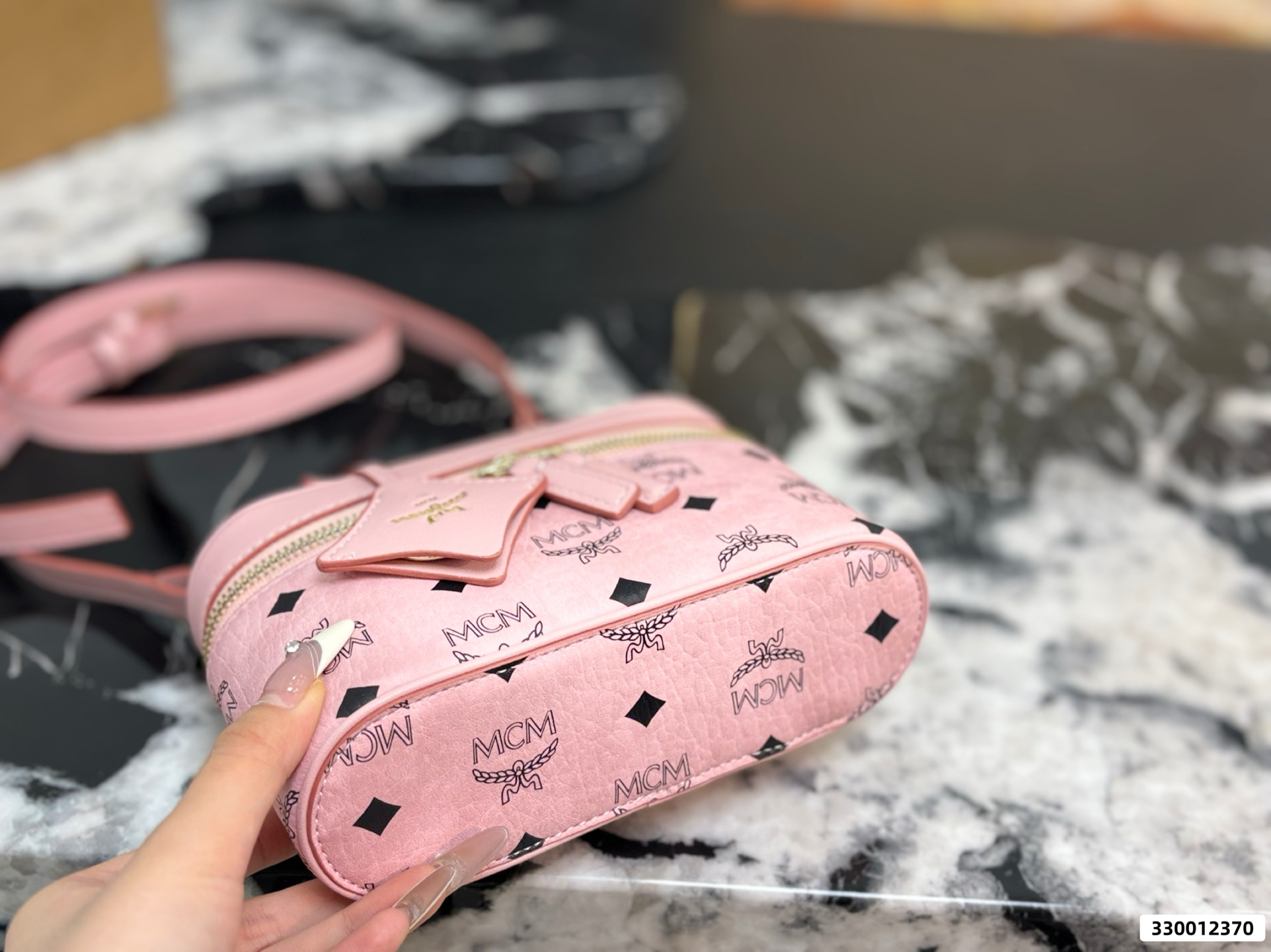 MCM Mini Aren Vanity Case Bag - Image 6