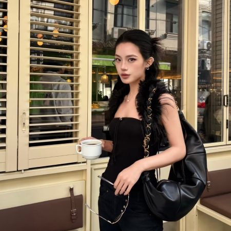 YSL Hobo Crescent Bag - Image 9
