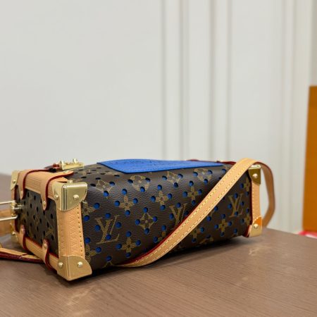 LV Trunk Eileen Gu Shoulder Bag - Image 5
