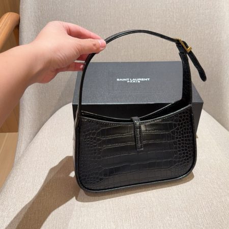 Saint Laurent Le 5 à 7 Hobo Shoulder Bag - Image 5