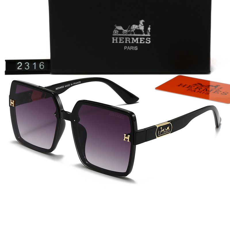 Hermès Fashionable Sunglasses - Image 3