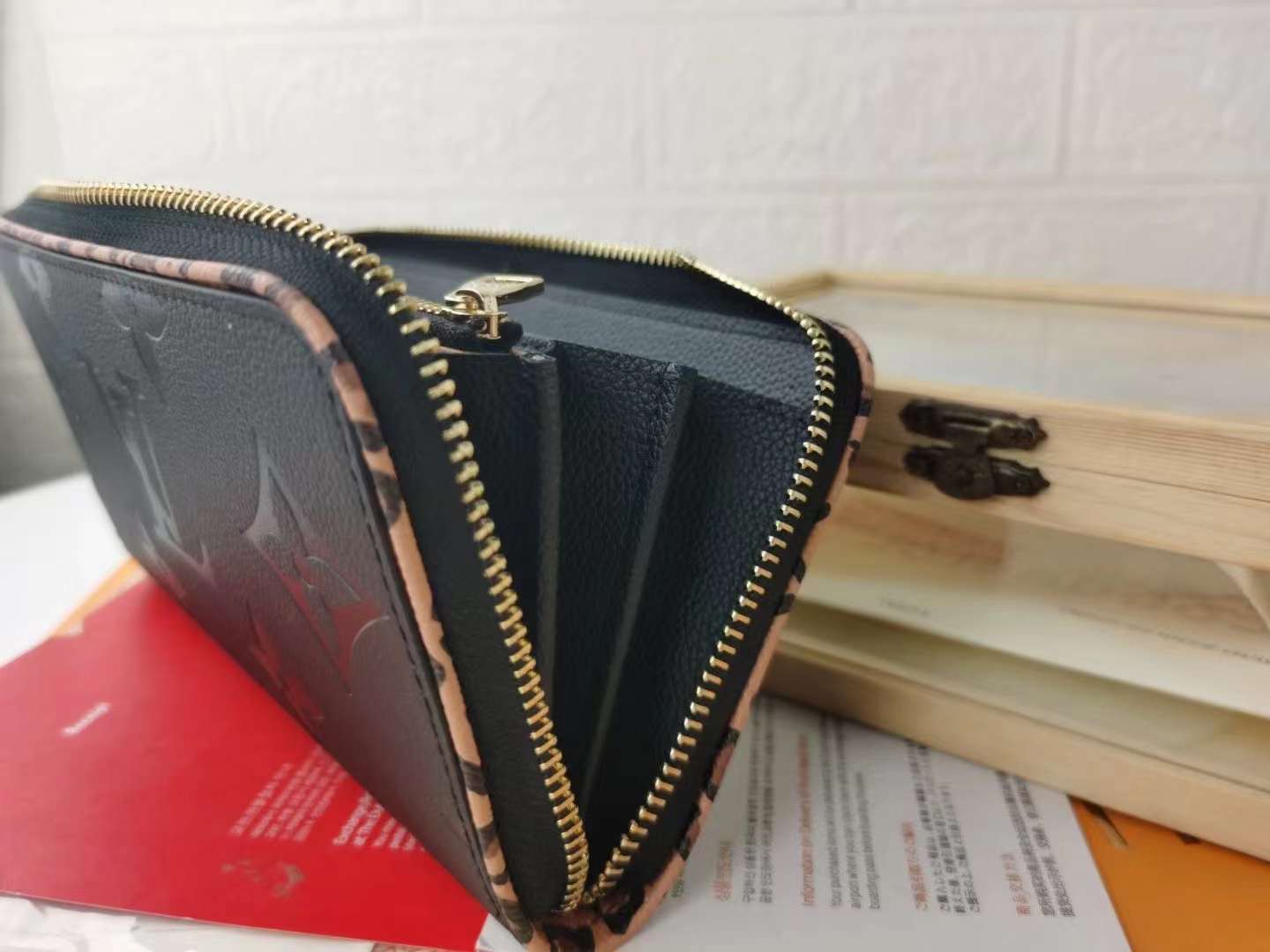LV Zippy Lockme Wallet - Image 9