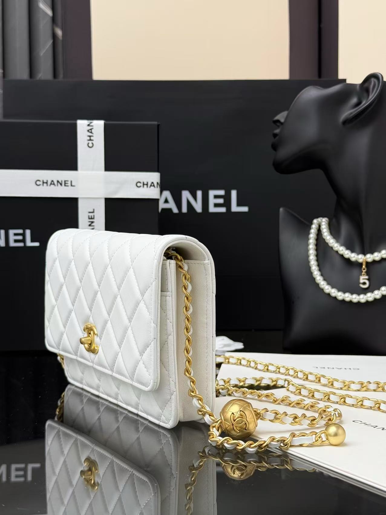 Chanel WOC Handbag Mirror Version 10A - Image 4