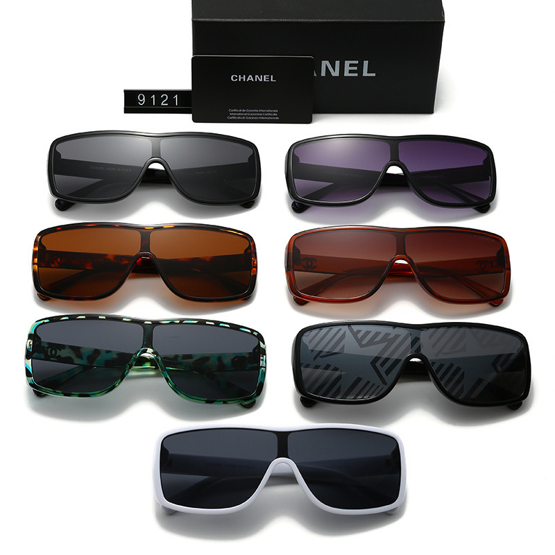 Chanel Fashionable Sunglasses - Image 1