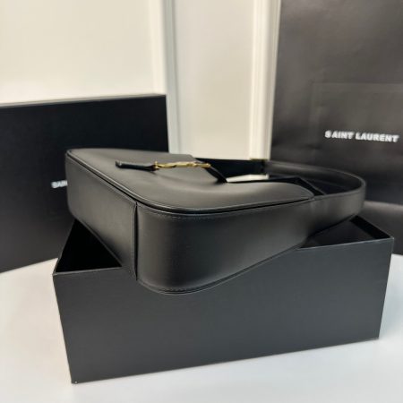 Saint Laurent Le 5 à 7 Hobo Shoulder Bag - Image 11