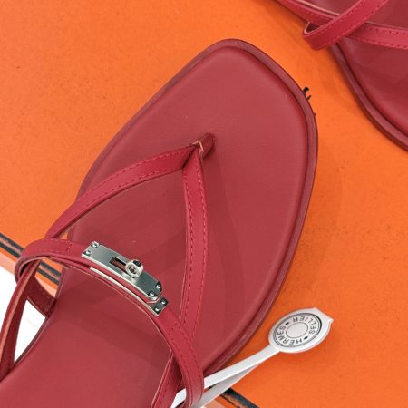 Hermès Kelly Buckle Flip-Flops - Image 12