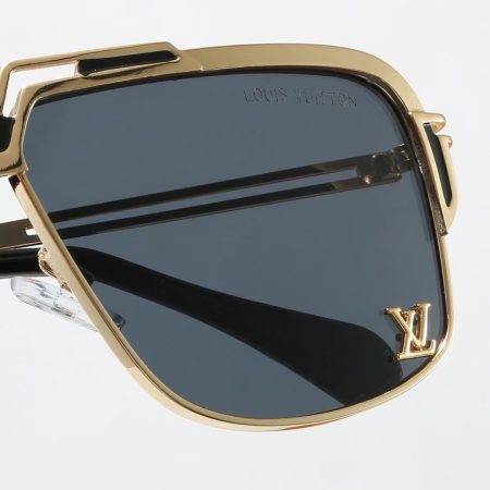 LV Fashionable Sunglasses - Image 9