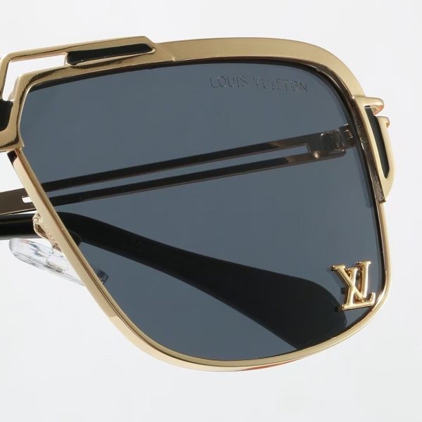 LV Fashionable Sunglasses