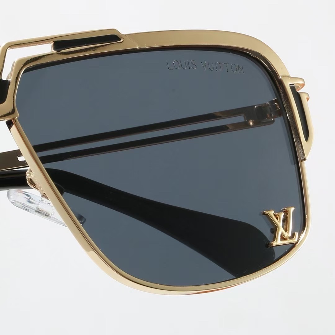 LV Fashionable Sunglasses - Image 9