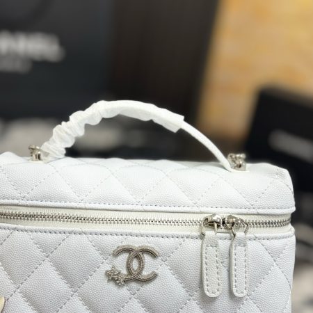Chanel Vanity with chain Bag - Image 11