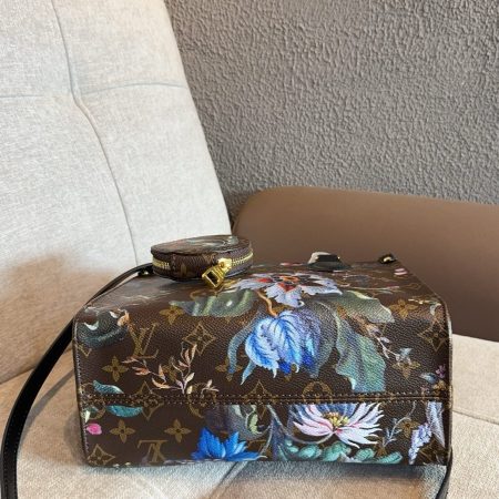 LV Onthego Tote Bag - Image 7