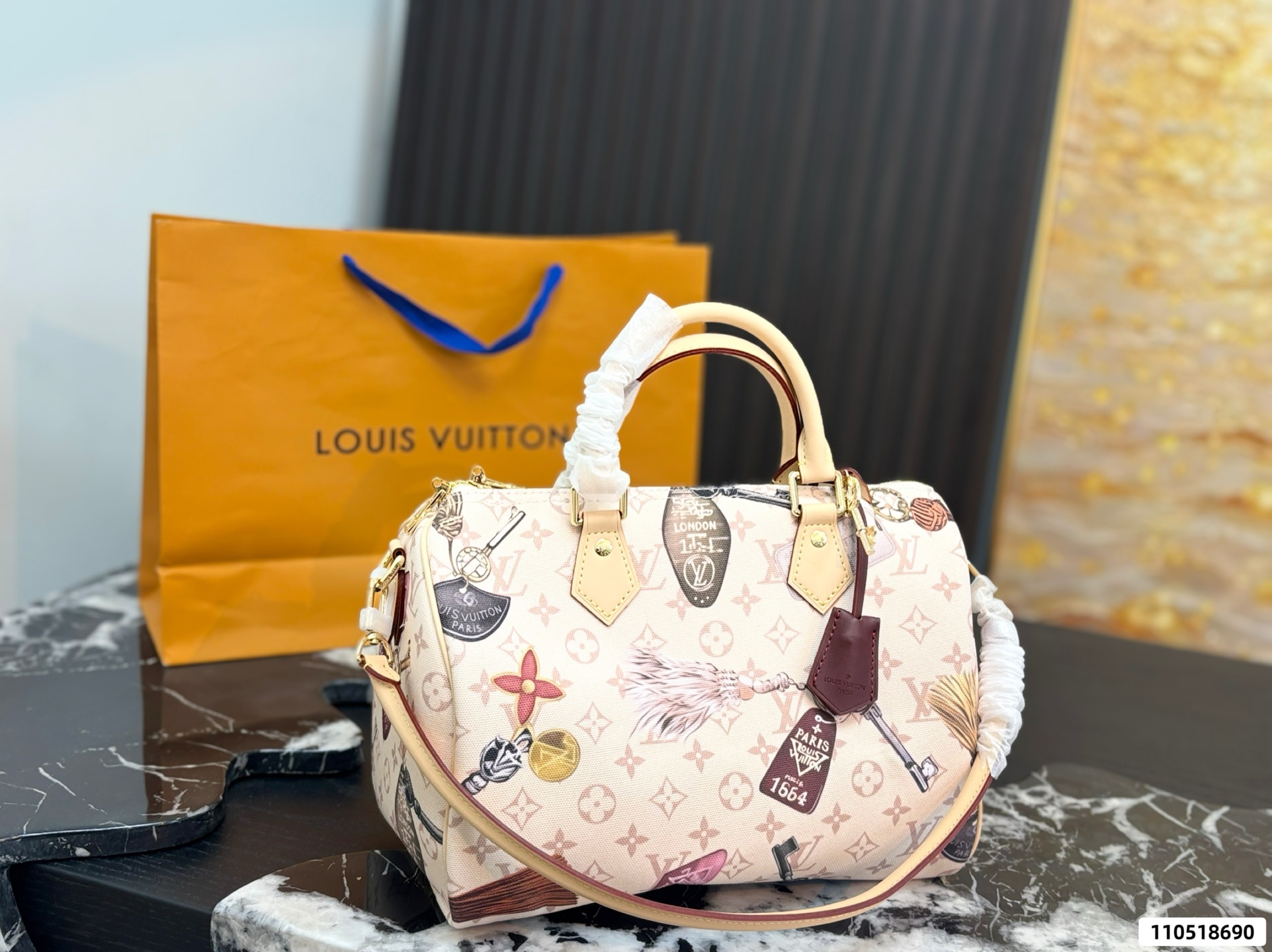 LV Flight Mode Speedy 30 Handbag - Image 3