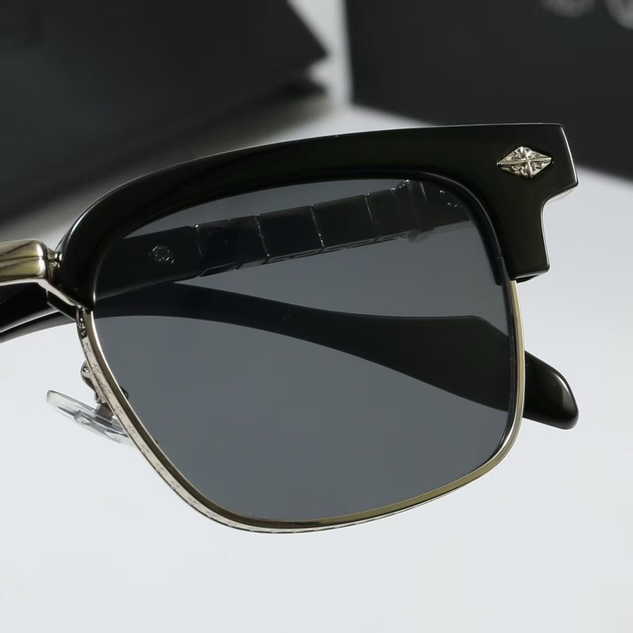 Chrome Hearts Fashionable Sunglasses - Image 9