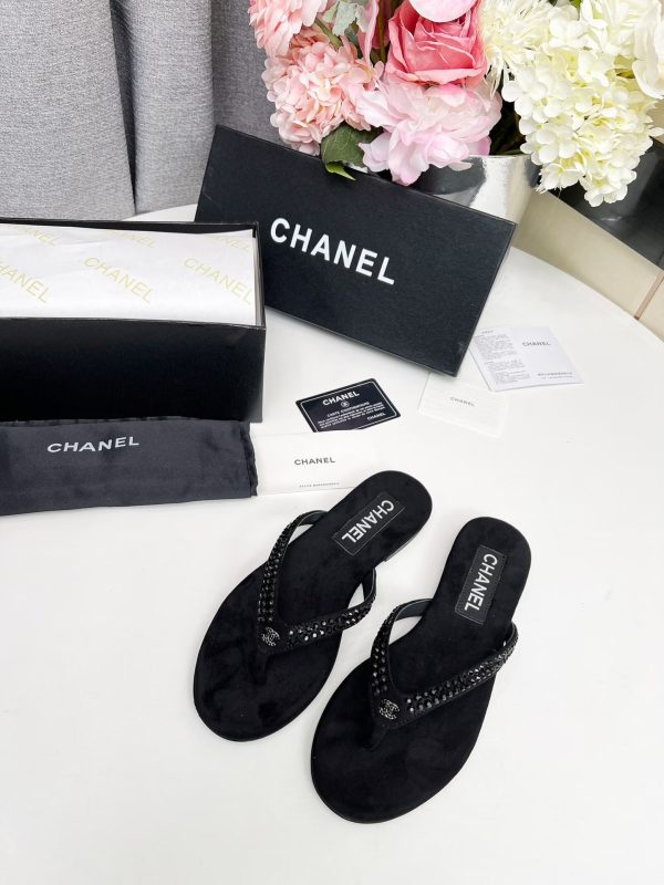 Chanel Velvet 25C Flip-flops