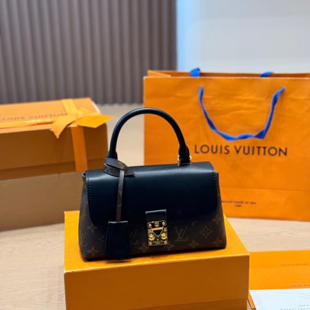 LV Madeleine BB Monogram Bag - Image 3