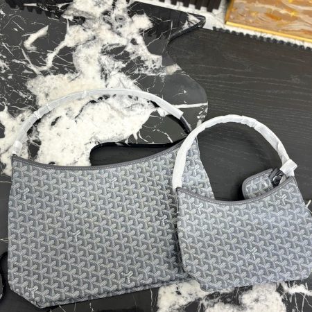 Goyard Hobo Shoulder Bag - Image 6