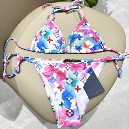 LV Two-Piece Swimsuit Swimwear - Image 9