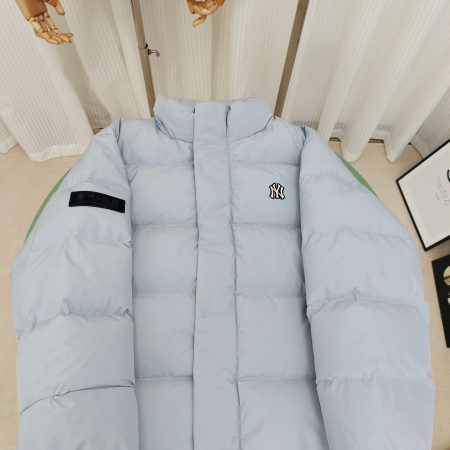 MLB New York Yankees Short Down Jacket - Image 4