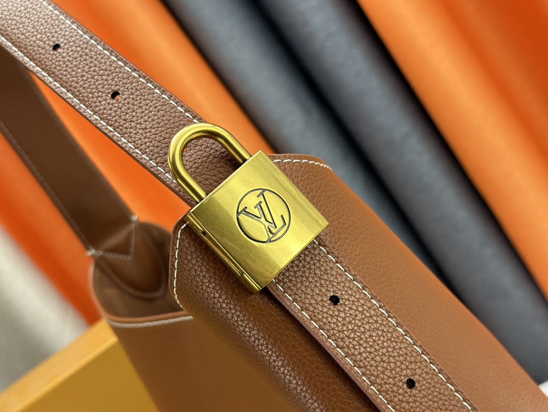 LV Low Key Hobo Bag - Image 6
