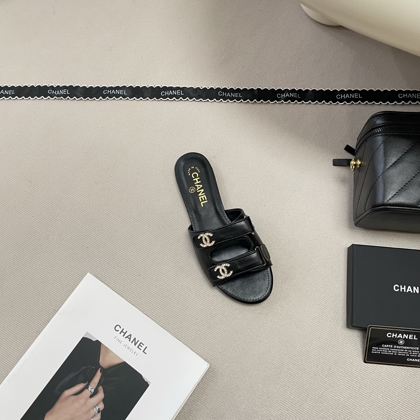 Chanel 26P Double C Diamond Buckle Velcro Slippers - Image 7