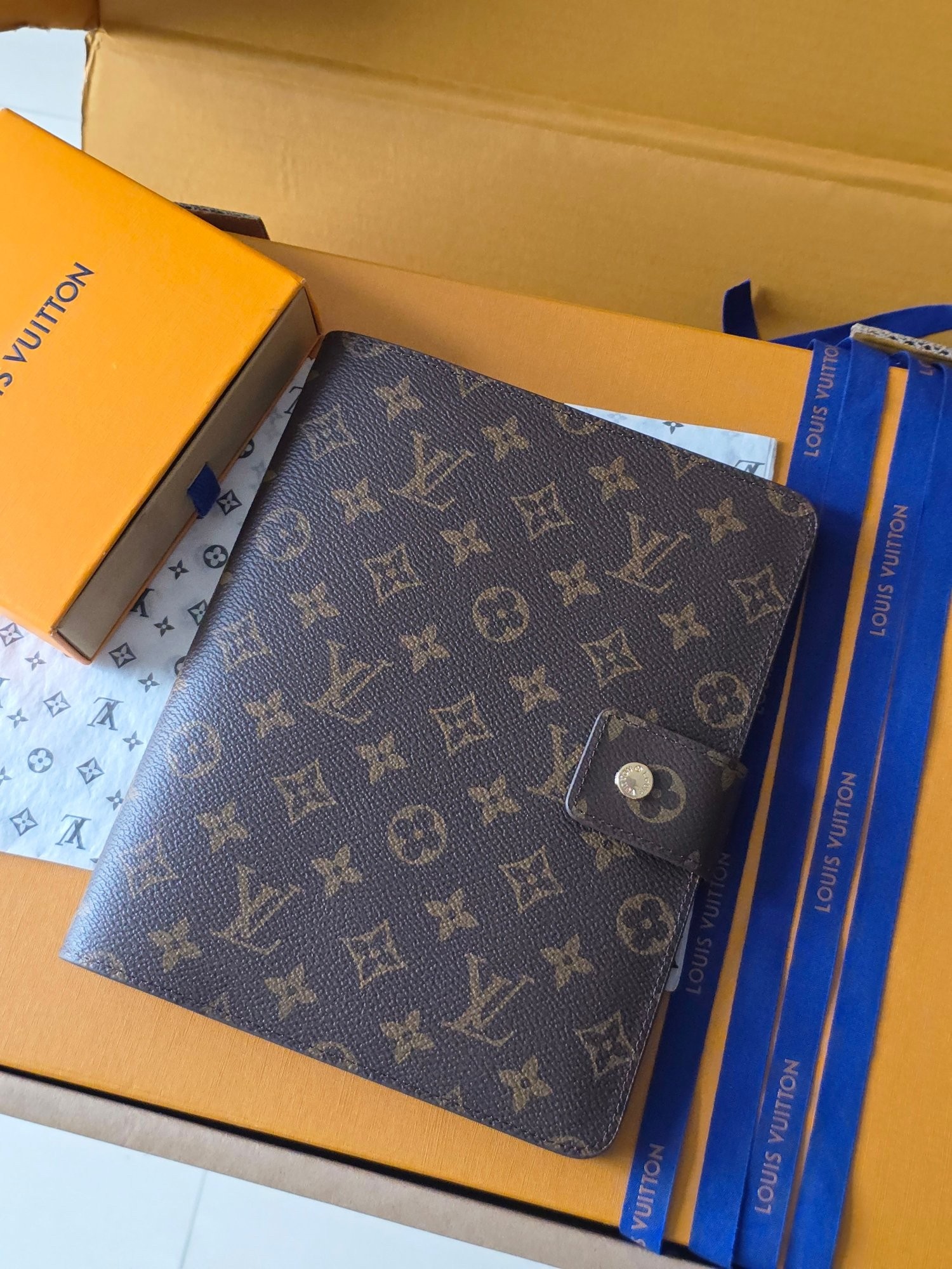 LV Large Ring Agenda Cover - Image 1