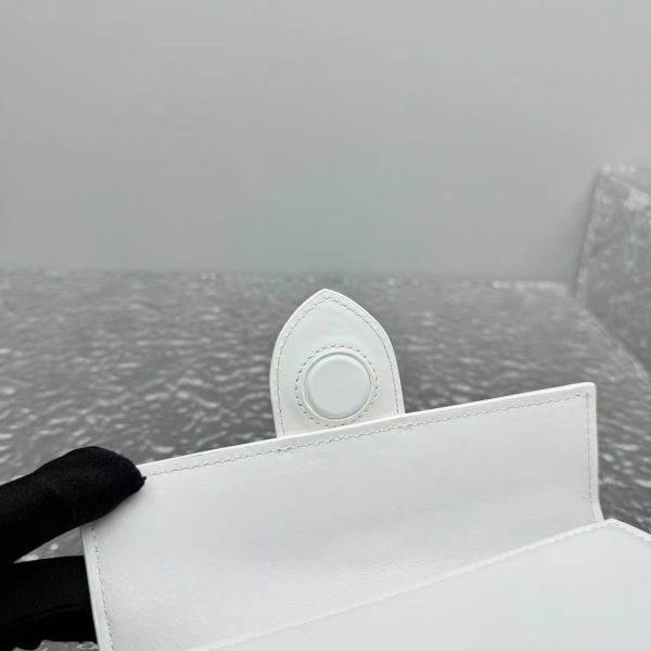 Jacquemus Bamnino Handbag White