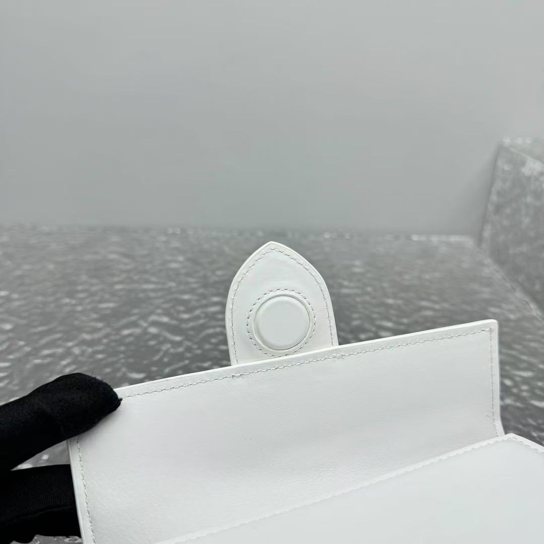 Jacquemus Bamnino Handbag White - Image 7