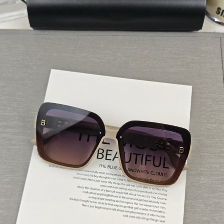 Balenciaga Polyresin high-definition Sunglasses - Image 2