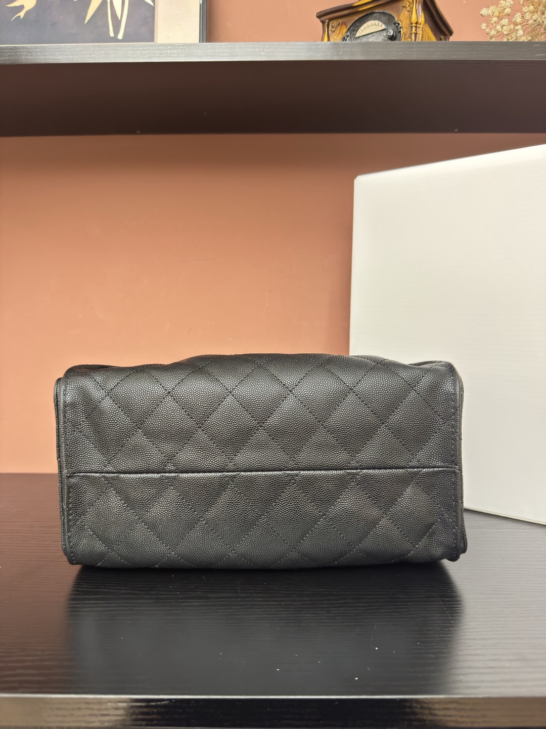 CHANEL 25 Chain Shoulder Bag -10A Version - Image 4