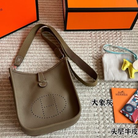 Hermès Evelyne 16 Amazone Bag - Image 10
