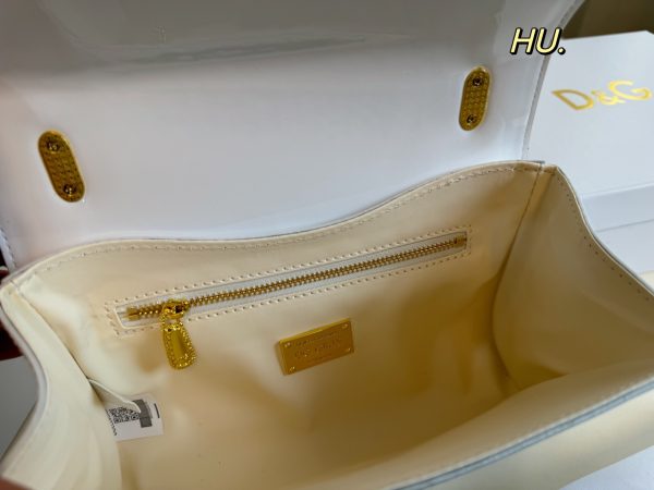 Dolce & Gabbana DG Girls Shoulder Bag