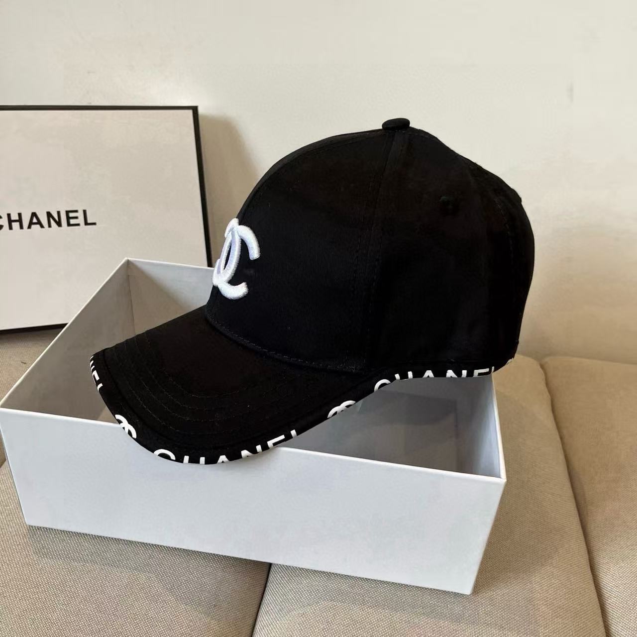 CHANEL Baseball Caps - Image 6