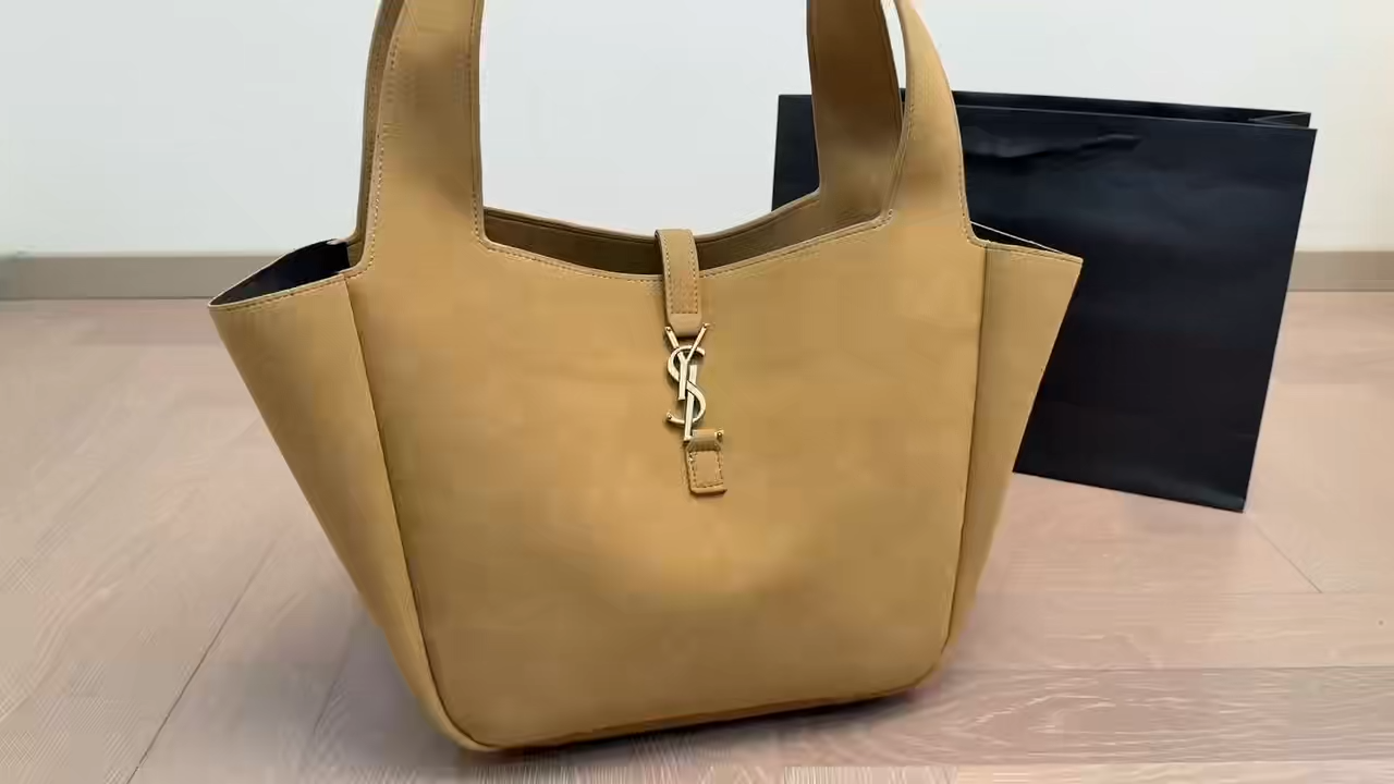 Saint Laurent Tote Bag - Image 1