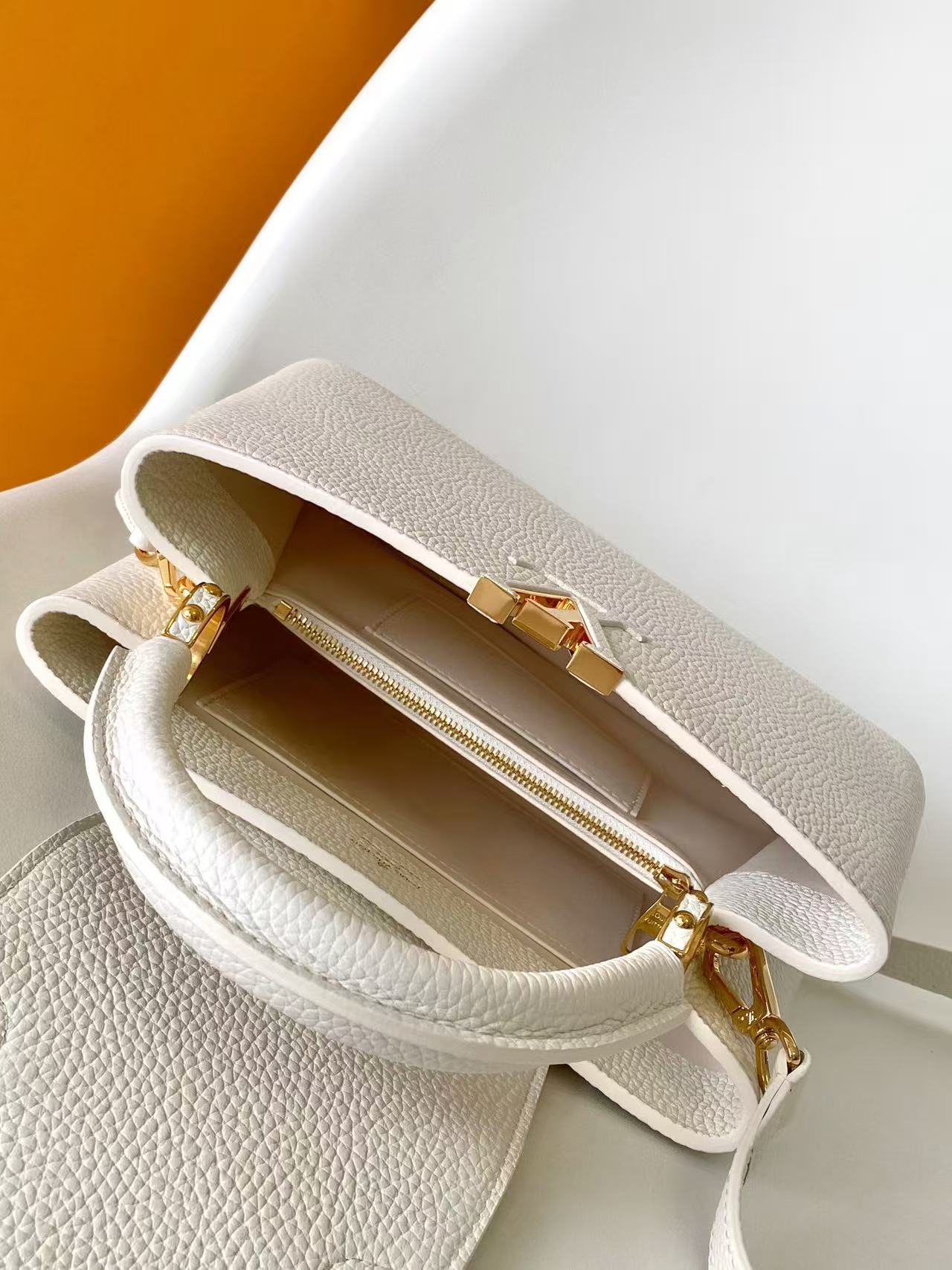 LV Borsa Capucines BB Top Quality - Image 8