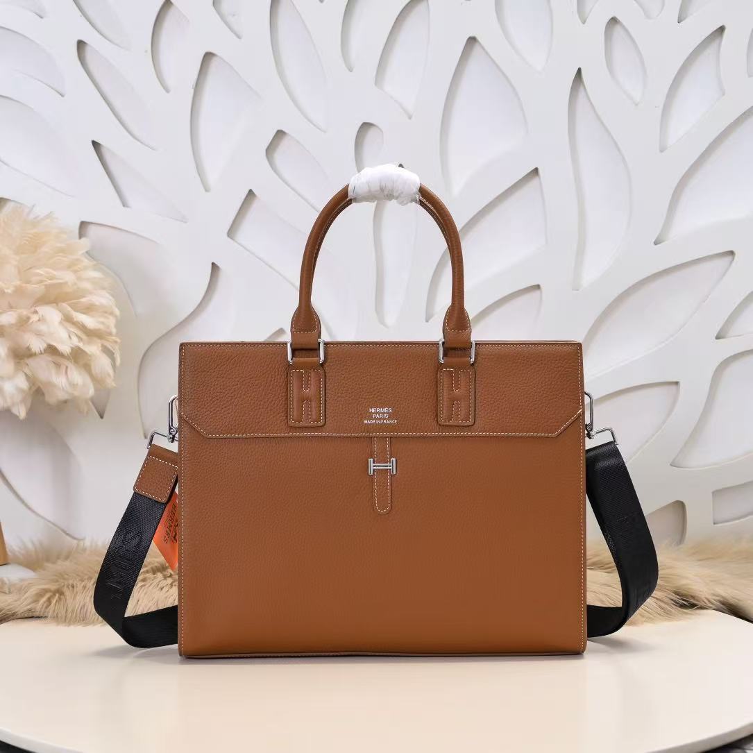 Hermès's latest men's briefcase - Image 1