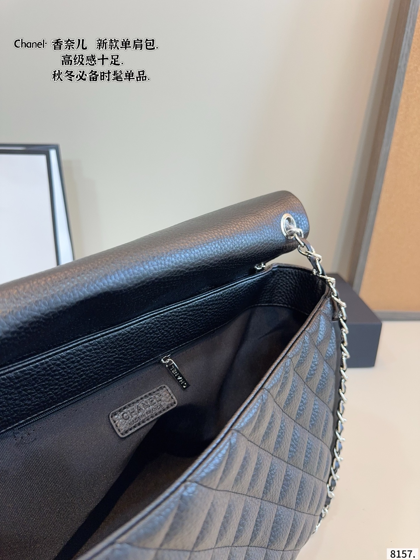 Timeless Chanel Classic medium caviar bag - Image 5