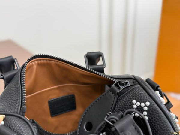 LV Speedy 20 Kissen-Tasche
