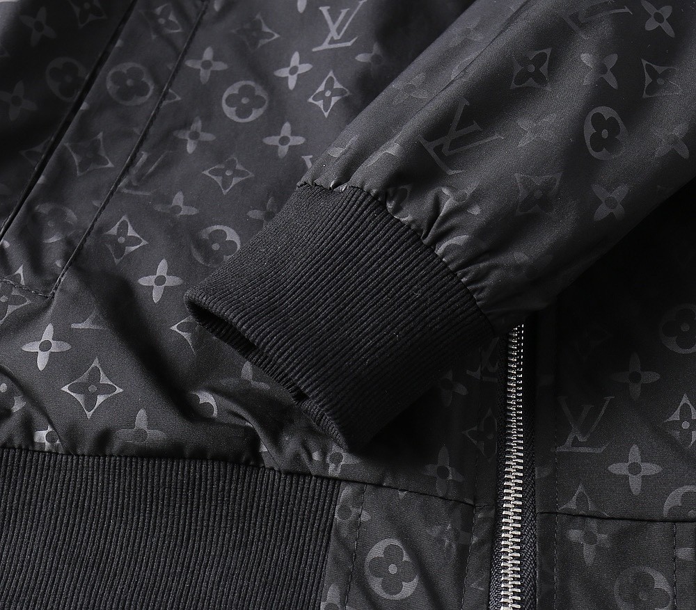 LV Emboessed Monogram Tracksuit - Image 4