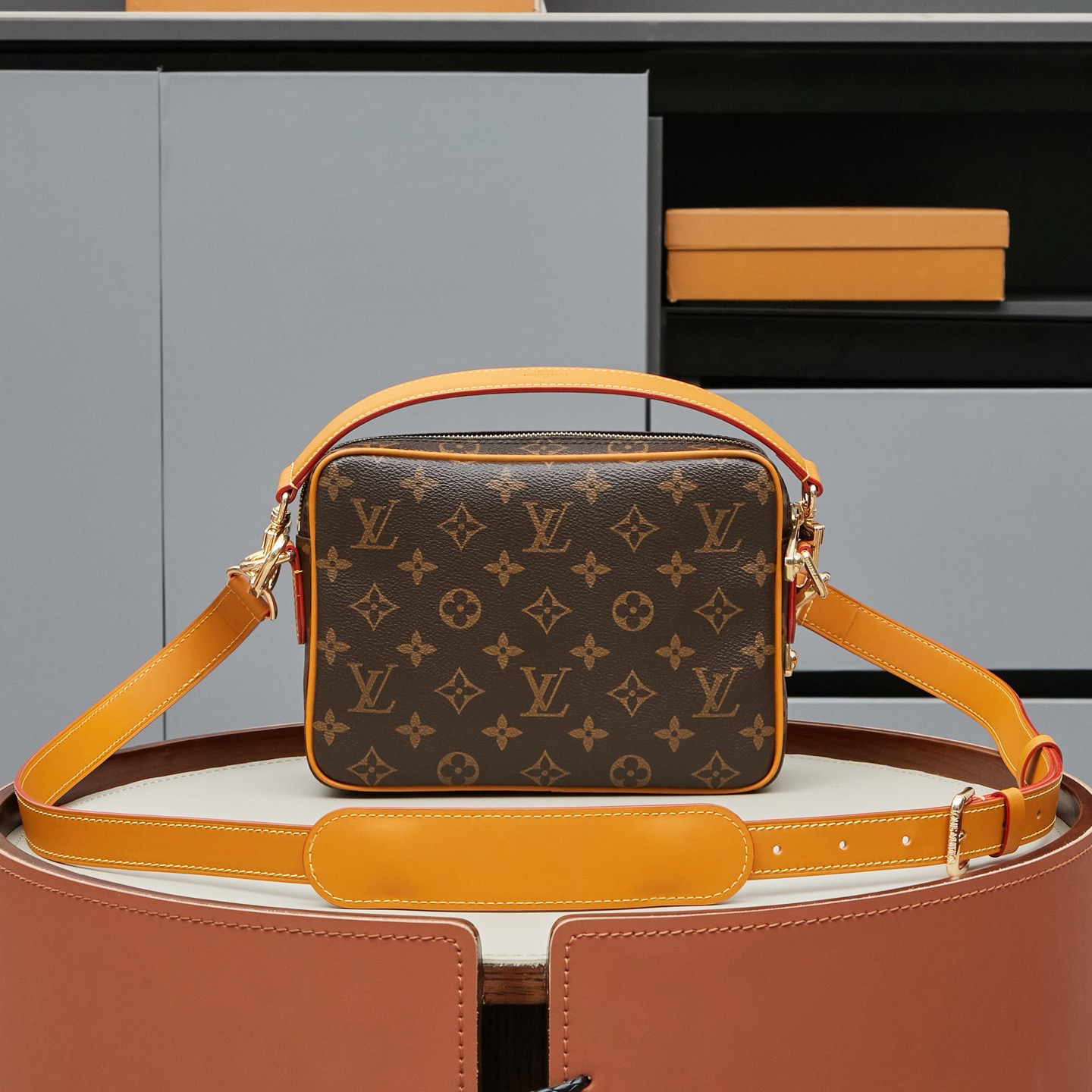 LV Monogram Nil, Luxury, Bags & Wallets on Carousell - Image 4