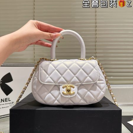 Chanel Matelasse Vintage Top Handle Bag - Image 2