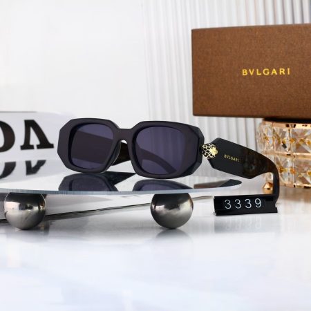 Bulgari Fashionable Sunglasses - Image 4